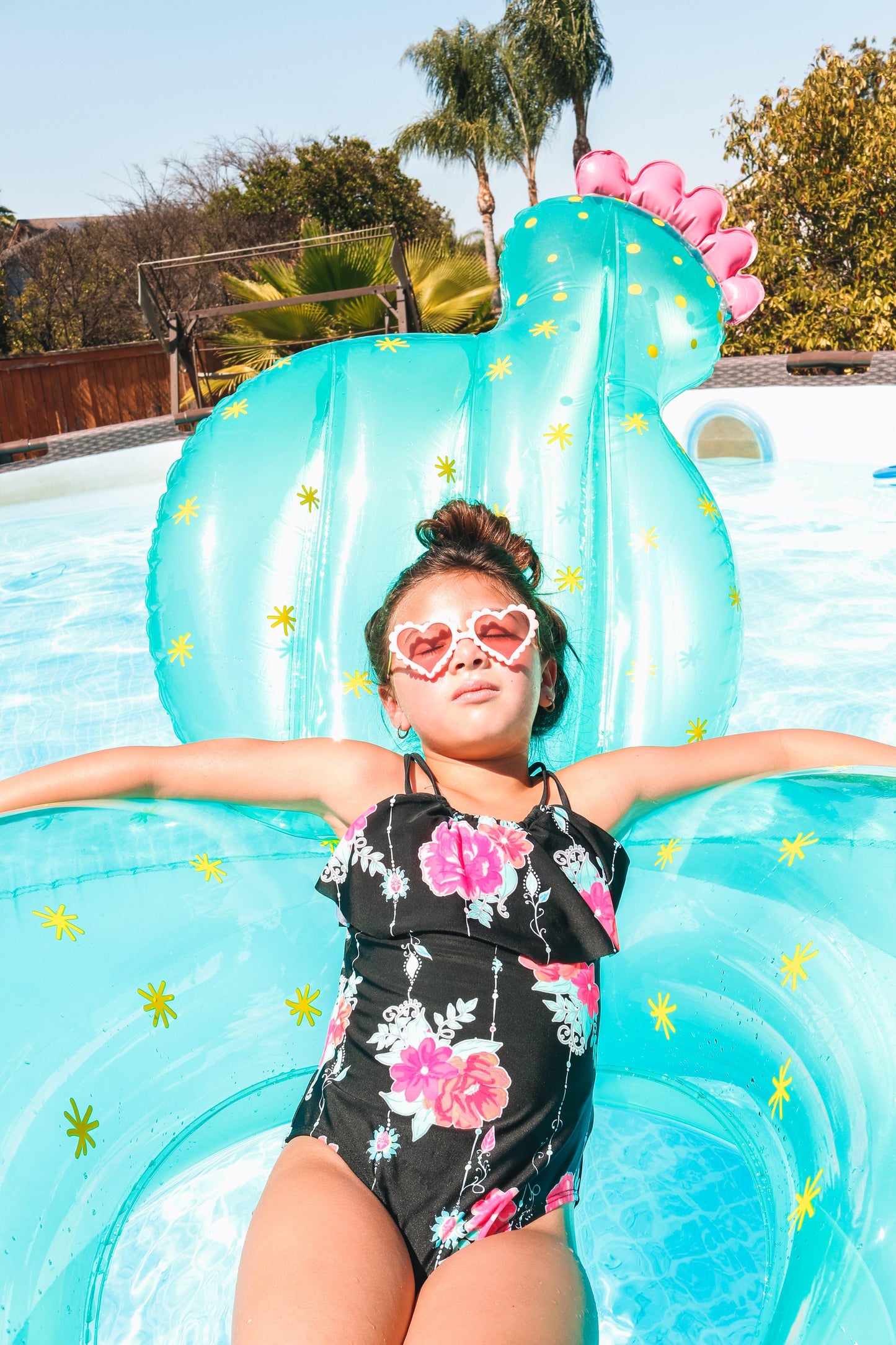 Flower Heart Shaped Sunnies Sunnies Mibasies